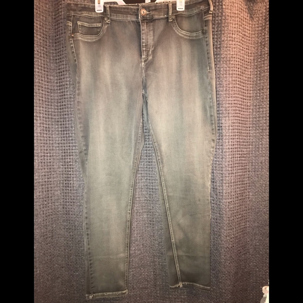 Olive Green Maurices Jeggings Size 18
